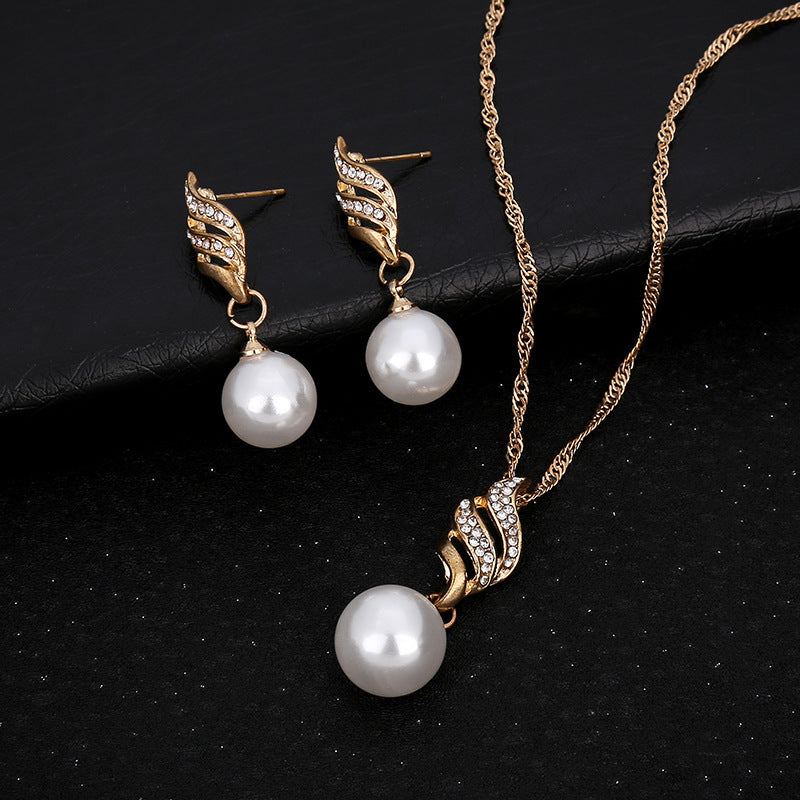 Pearl Necklace & Wavy Earrings Bridal Set