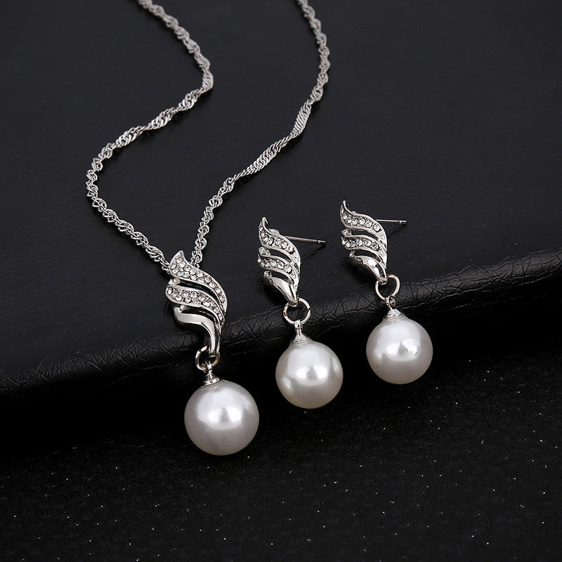 Pearl Necklace & Wavy Earrings Bridal Set